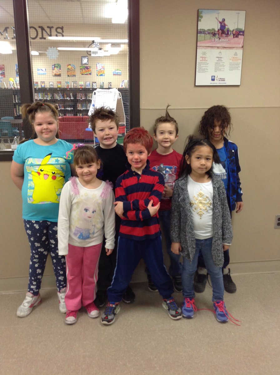 EIMJaguars's tweet photo. #Crazyhair #JaguarPride https://t.co/0QMRnmvFRS