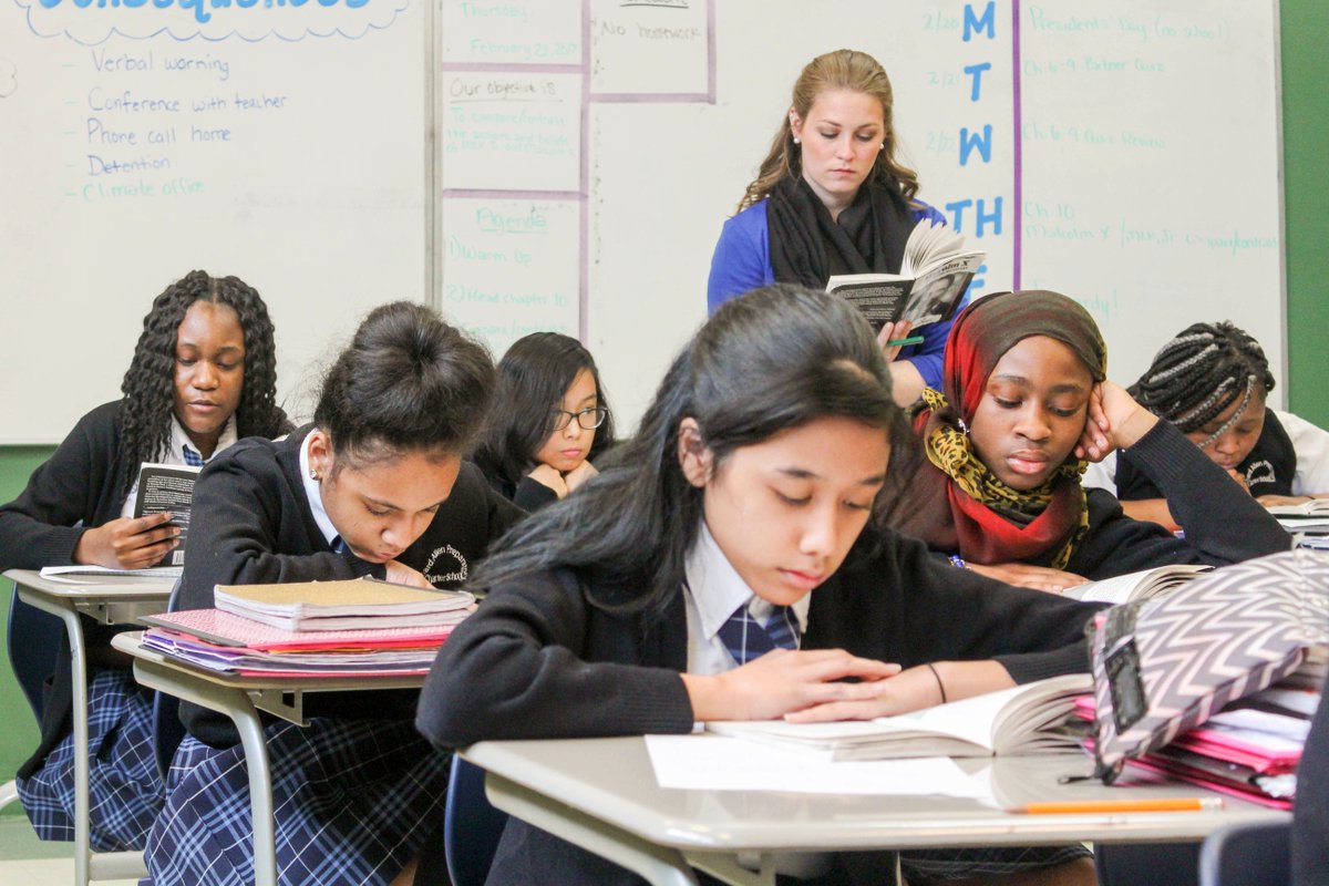 RichardAllenPCS's tweet photo. Ms. Darmer's 7th grade class is reading "By any means necessary", the award winning biography of Malcolm X. #blackhistorymonth #rapcs https://t.co/6aPTJiKtzN