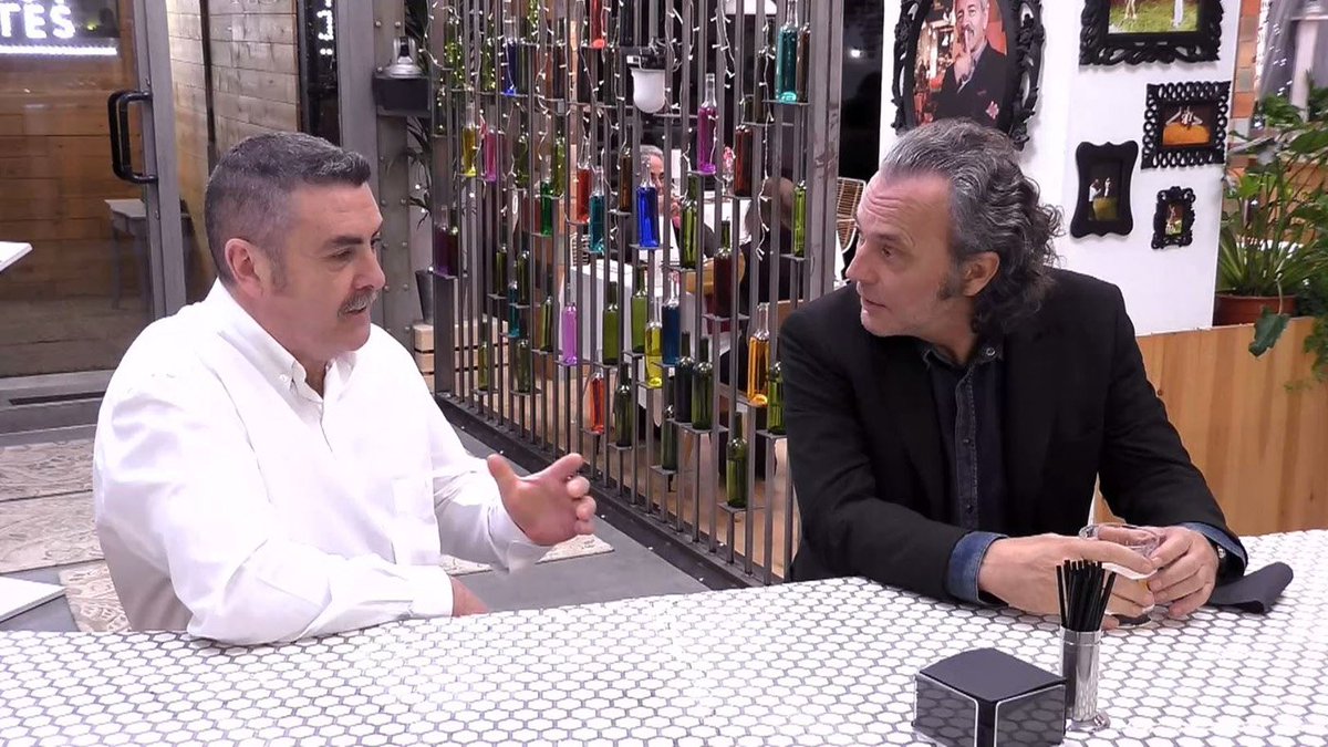 MedInfinityES's tweet photo. Sí sí como lo oyes, ¡José Coronado asesor del amor! 💘#FirstDates267 https://t.co/ONOBEUi4W3 https://t.co/FQTuSJ4K5y