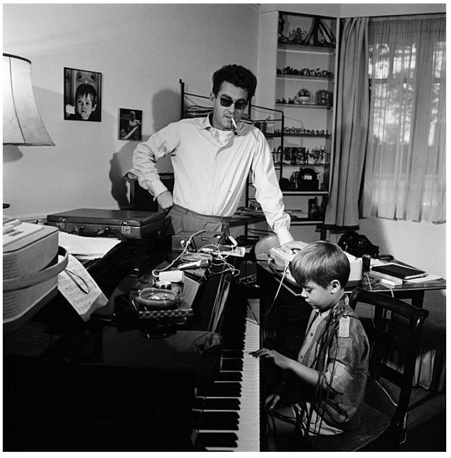 Happy birthday Michel Legrand
Giving his son a piano lesson, October 1, 1964
Photo: Francois Pages 