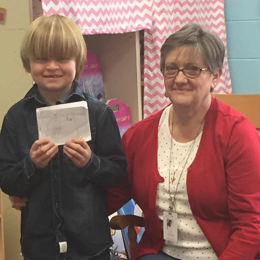 GQES 1st graders sharing their ABC books they wrote and illustrated. <a href="/write2bliterate/">Joanie Hovatter</a> @quarleswps @livehod