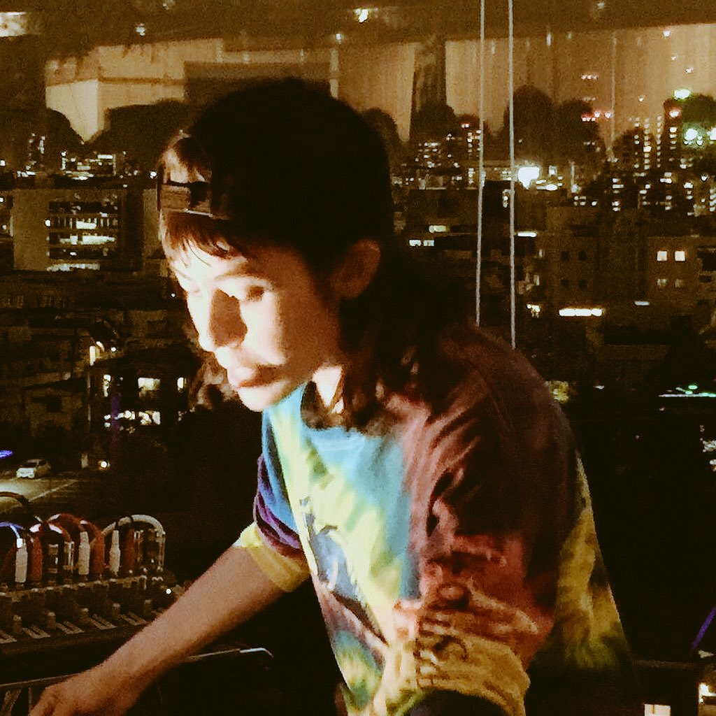 maika_loubte's tweet photo. Thank you for watching and dancing! #redbullstudiotokyo #billdaniel CD完売御礼 https://t.co/gHrlkls39k