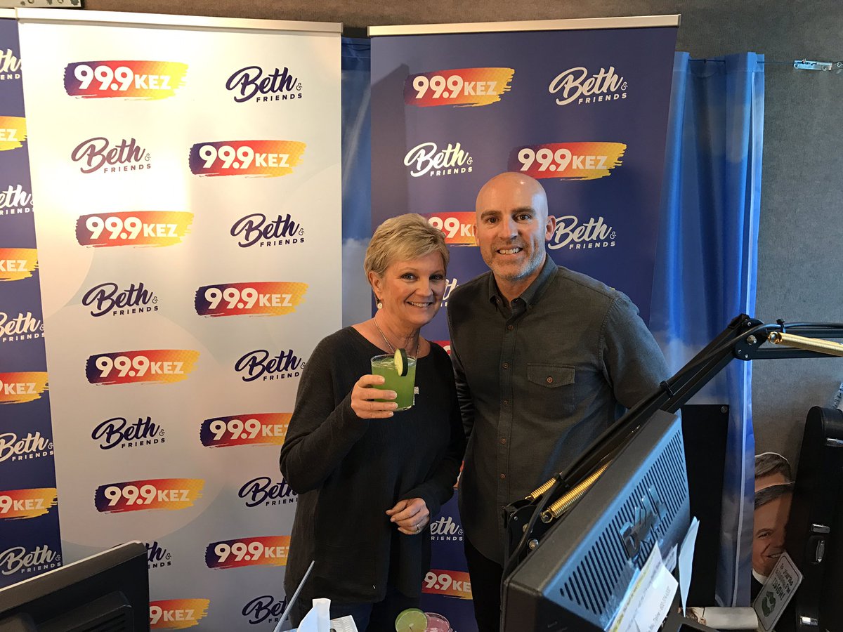 BethandFriends's tweet image. We had @farmandcraft in this morning for #Barguments and let me tell you😳this green drink was amazing!!#BethandFriends