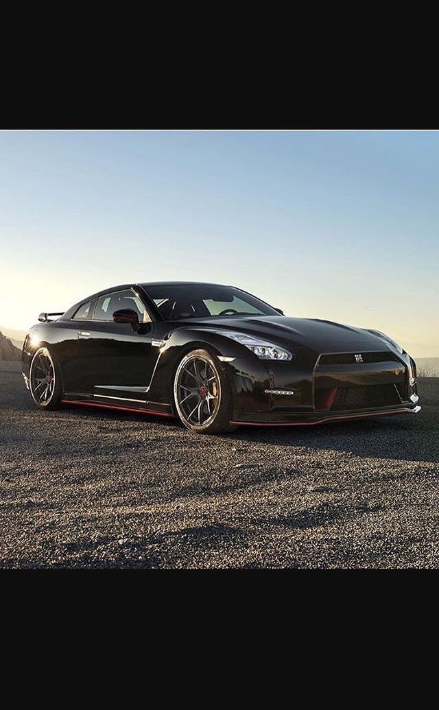 ComplexSociety_'s tweet photo. Beautiful Gtr R35 😍 

#cars #car #carporn #fast #gtr #r35 #photography #sunrise https://t.co/oDoYDEXggJ