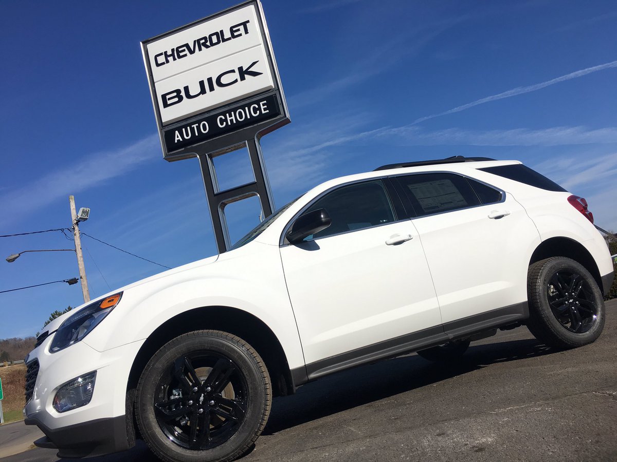AutoChoiceOH's tweet image. Congrats! You made it to yet another #Friday. Come visit us at @AutoChoiceOH and leave in one of these beauts!#ChevyEquinox #BuickEnvision