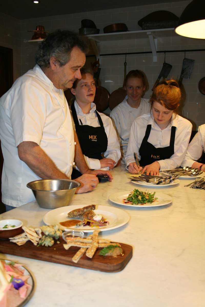 HIXAcademy's tweet photo. Last night we were joined by @MarkEHix &amp; @JamesGolding10 creating beautiful food &amp; inspiring our students. @HIXRestaurants @The_Pig_Hotel https://t.co/Y9mIZIj0hA