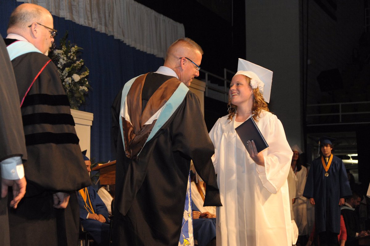 NASD712Director's tweet photo. Honored &amp; blessed 🙏🏻2 announce I have committed to attend Stabler Arena/Lehigh University on 5.31.17 to award diplomas to the Class of 2017! https://t.co/ZUMiPQhg70