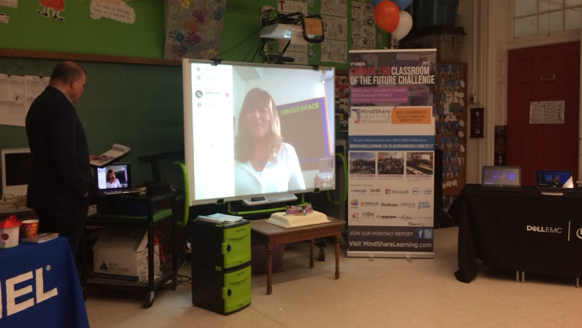 ZeliaMCT's tweet image. @SadieBradbury sharing story as an innovative educator &amp;amp; prize tech pack from winning last year #canada150 #edtechcontest @MindShareLearn