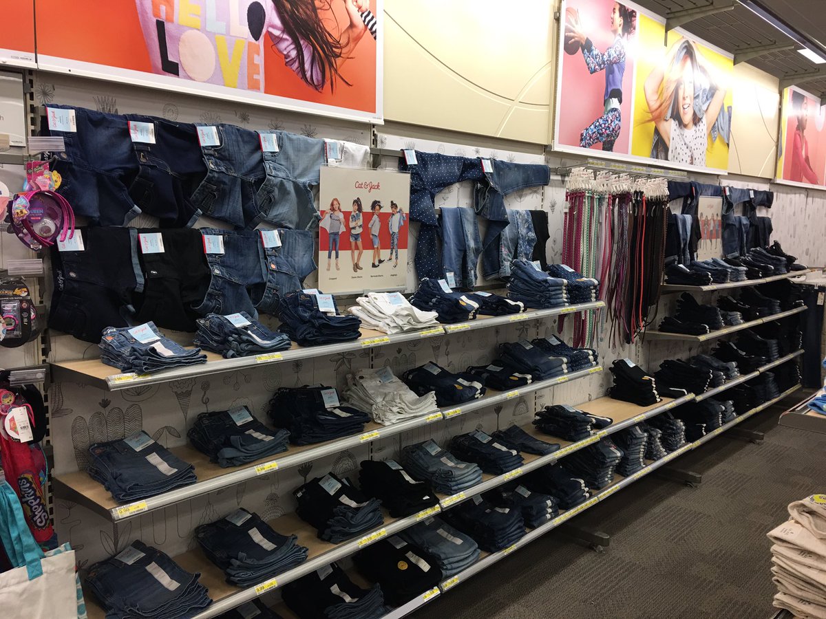 JessPontious's tweet photo. Girls Denim Refresh #nailedit #T2546scrappy great job Nicole!! @jinkins_nicole @laren_john @AlexElgersma @targetleah @tabitha_weber https://t.co/IhLfBIU4lH