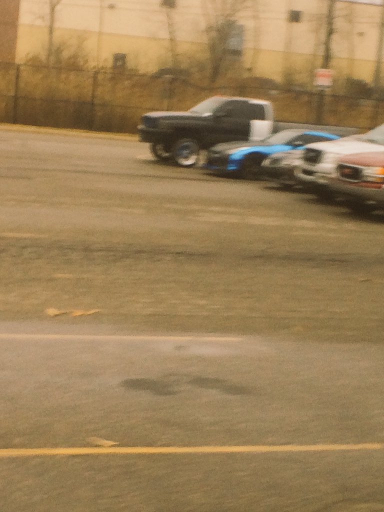 //Sorry for the scrap pic, but see that blue and black car? It's a Nissan GT. See this baby everyday it's nice out.
