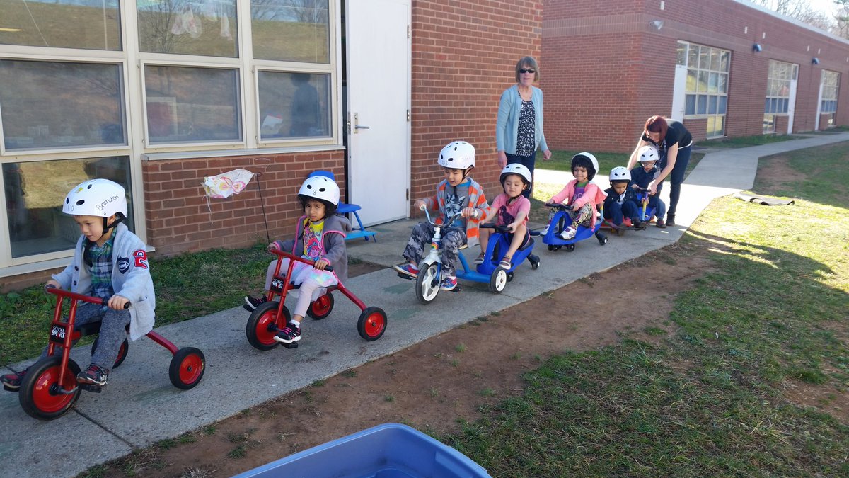 AgnorHurtPreK's tweet photo. A beautiful day for a bike ride! https://t.co/9aY3YZXV2v
