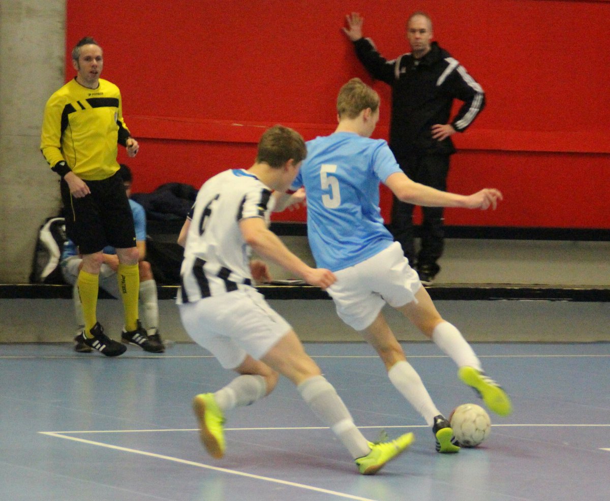 varginigrav's tweet photo. Futsal U20 Game #Futsal7 vs. #HJK ongoing 1 - 0 when 8:23 min played https://t.co/Sp3jgiPxva