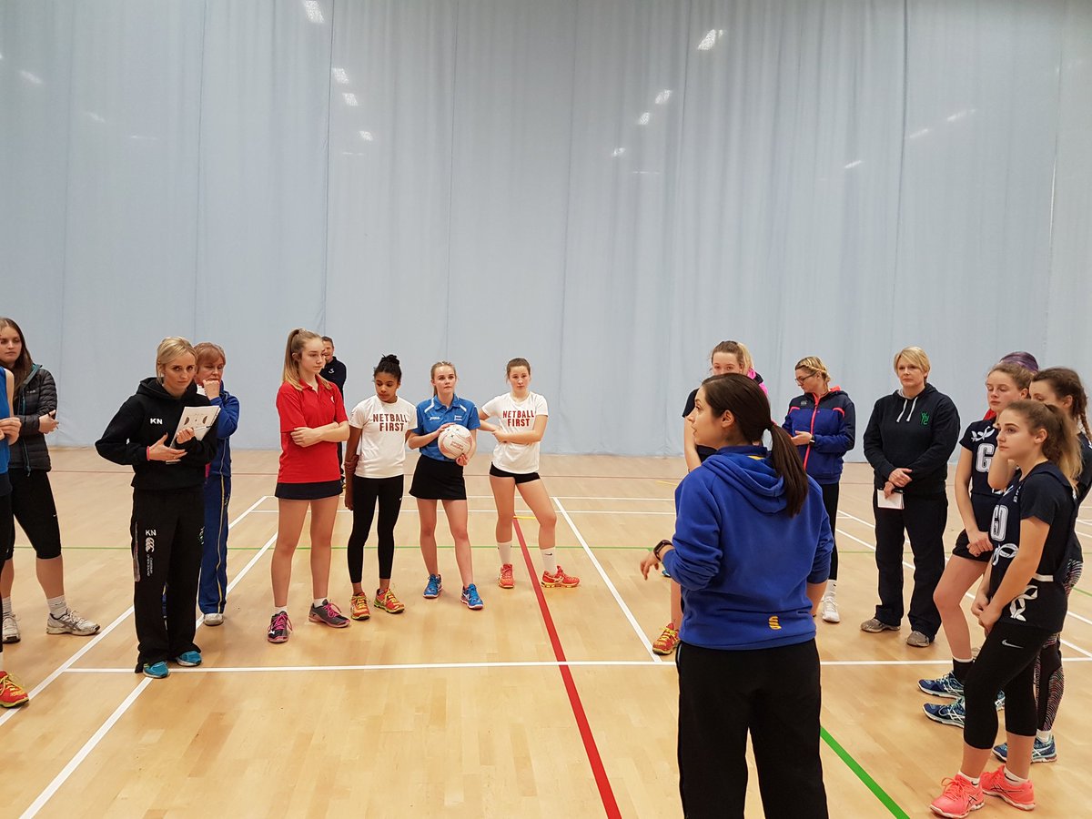 emma_emmaisaac's tweet image. @TeamBathNetball Workshop - Coaching through Game Awareness &amp;amp; Understanding #developingcoaches #developingathletes #netball #lnvasiongames💙💛