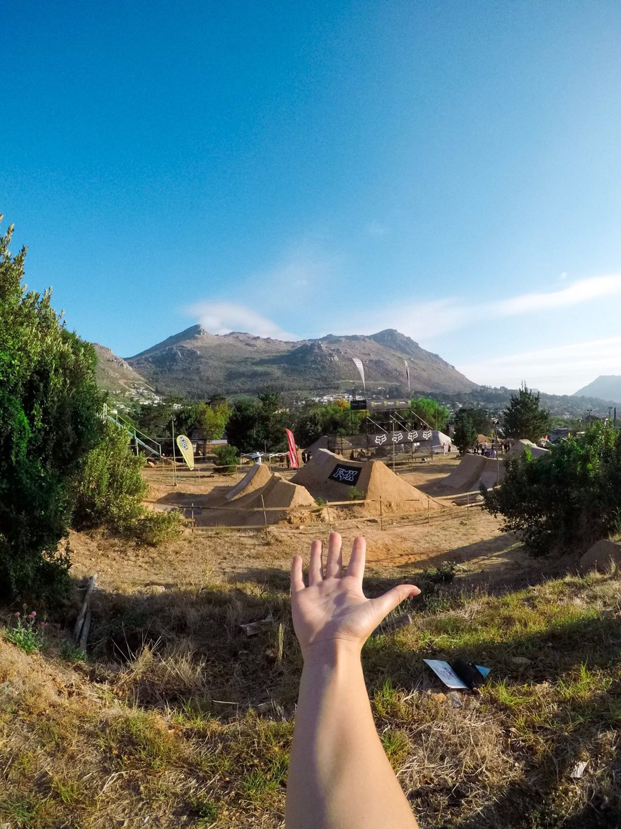 CPT_Girl's tweet photo. Jumps looking prime and ready for some thrashing at #TheNightHarvest 👌🏼🤘🏼 https://t.co/2S8ZA0FJrf