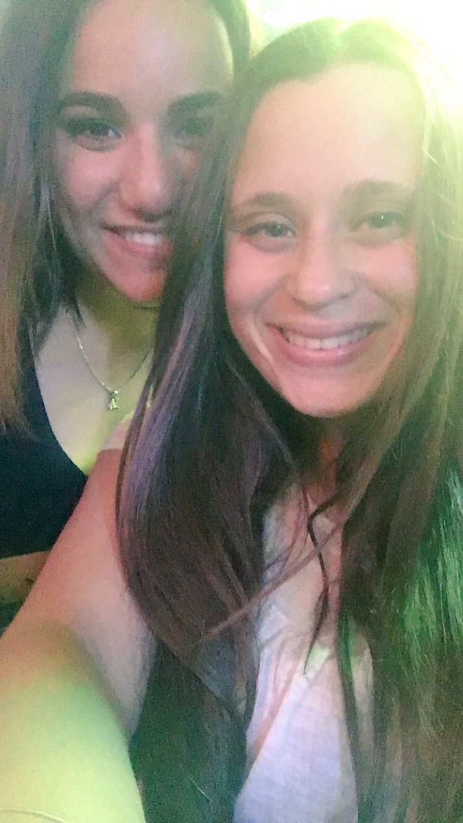 arianna_maldo's tweet photo. Wishing the Happiest of bdays to one of my favorite pals, shman! (@anardi24) Love ya &amp; miss ya tons💕 https://t.co/n0twwMA3er