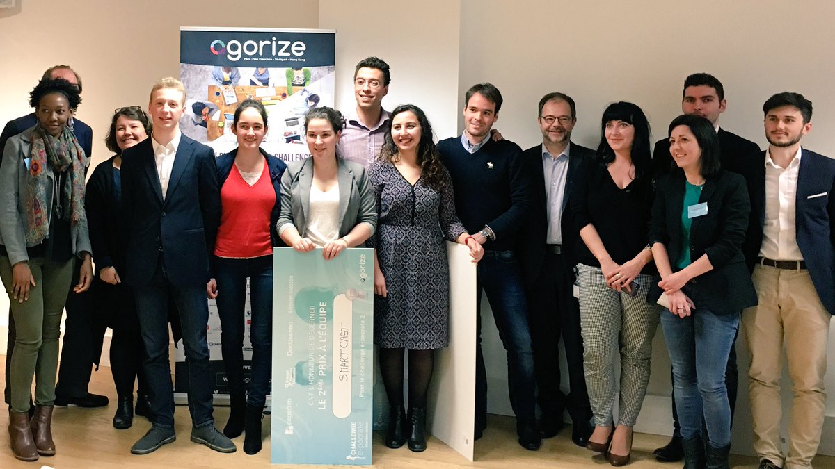 gauthierpro's tweet image. #ChallengeEpocrate | Félicitations à #AskEmma et #SmartCast, grands gagnants de @e_pocrate 2017 ! @elseviermasson @agorize @MissLondres