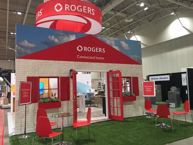 Rogers's tweet image. #Vancouver! Come visit our #SmartHomeMonitoring booth at the BC Home &amp;amp; Garden Show for a chance to win a 4K TV! #BCHGS17