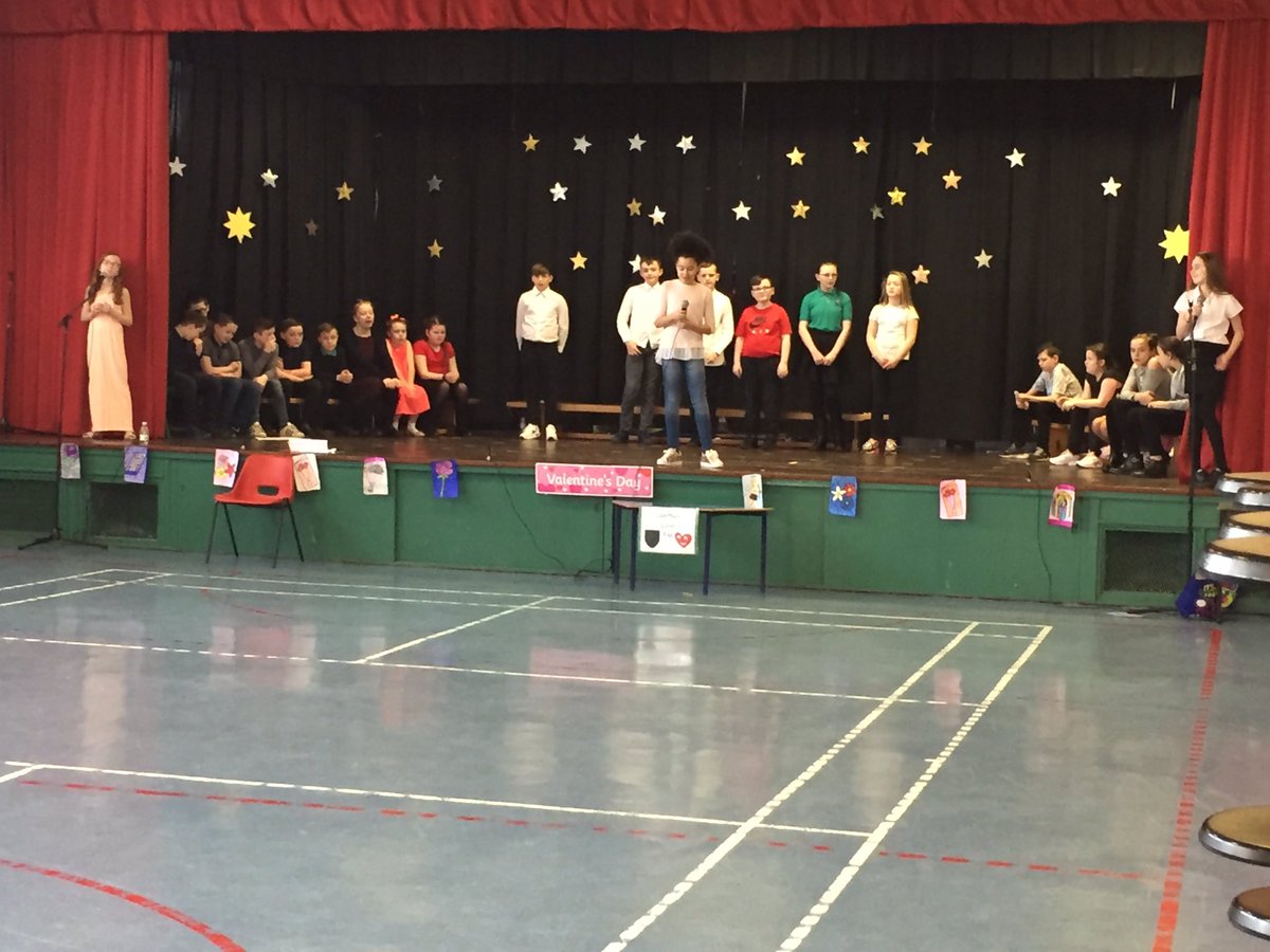 missmmccrindle's tweet image. I'm so proud of all my ⭐️⭐️⭐️ today. What a super assembly showing pride and confidence on stage! #lastassembly @LawmuirPS