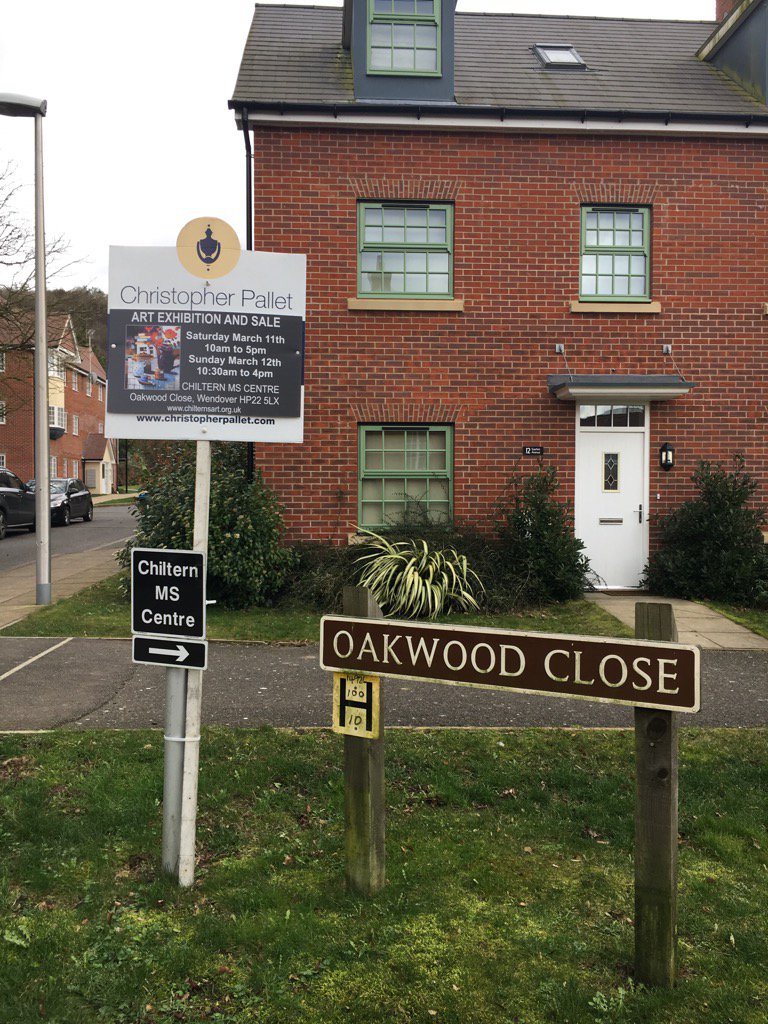 ChilternsNeuro's tweet photo. Look how good @wendover_pallet's boards look, promoting our #art #exhibition! 11&amp;12 March https://t.co/wCbtUuFbVD :-) https://t.co/i8scXsreNF