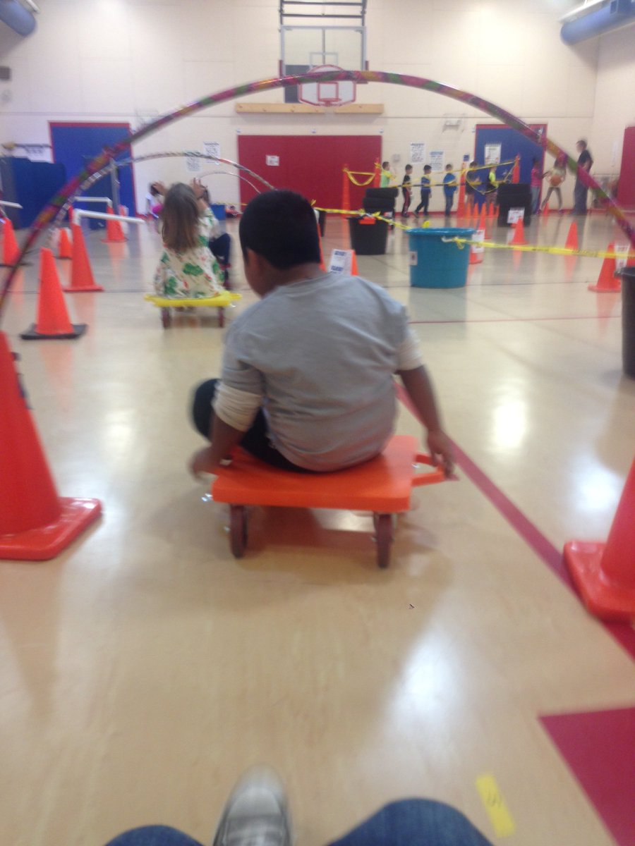 lhobbsk's tweet photo. Now I know why PE is a favorite time of day for my students! This is fun!!! #shadowastudent #oneathens https://t.co/Uy18iAgvKp