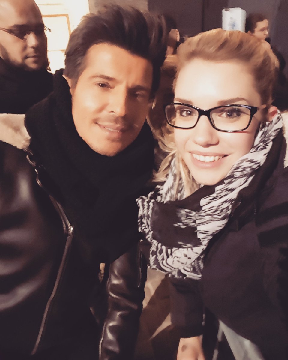 WonderfulUtopia's tweet photo. Souvenir d'une magnifique soirée. Merci pour tout @vincentniclo 😍 https://t.co/RUNI8bwdJ0