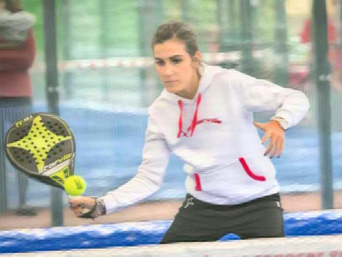 ABAevents's tweet photo. Ayúdanos a que la alcarreña Paula Letón, jugadora profesional de padel, consiga un patrocinio. Vota en https://t.co/BedOcLtZx4 @grupoadarsa https://t.co/6uKUCEqlYs