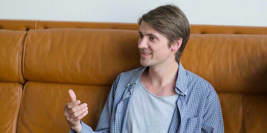 BusinessInsider's tweet photo. 9 of the toughest interview questions from companies like @Disney, @Twitter, and @Facebook https://t.co/KFUY0UmGES https://t.co/oFlM6HIYbH