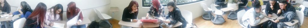 poliadoptaCAN's tweet photo. Trabajando en el proyecto "Poli Adopta un CAN" #createcampspoli @angelahcantor https://t.co/MJdvfmVbRQ