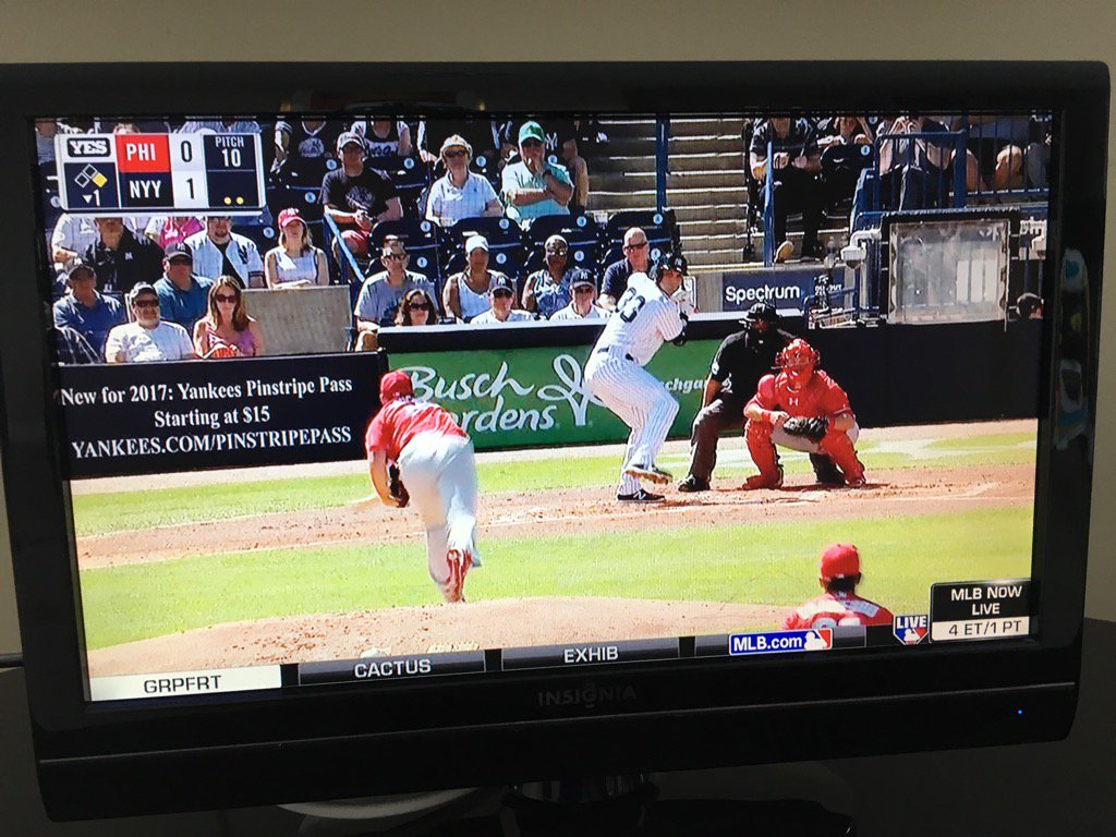 AaronSchoony's tweet photo. Real live actual baseball on my TV!!! I missed this so much. #SpringTraining #AllGamesCount https://t.co/AaKlq8rcVL