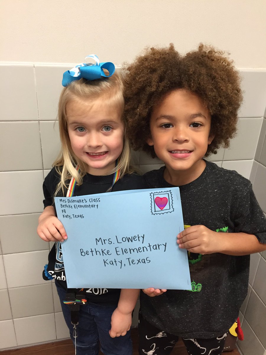 Mrs. Dismuke's Class tweet media