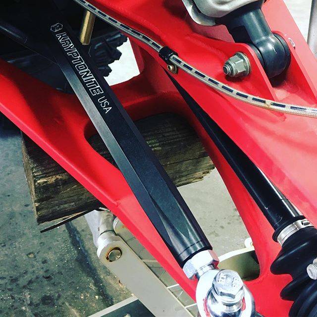 DMAXStore's tweet photo. Test fitting the all new Kryptonite Steering RZR XPK &amp; XPKT tie rods today. 👍 Super excited to ad more awesome… https://t.co/L468I9btsa https://t.co/fr1e9dPZhY