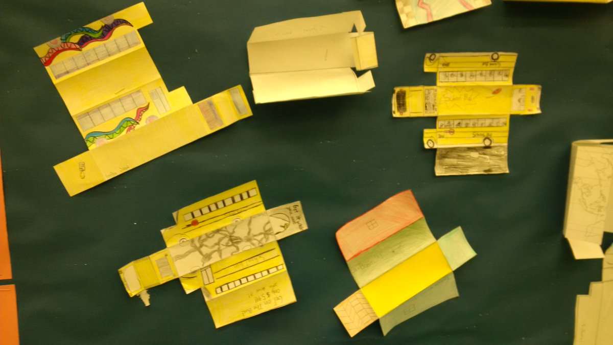 Equinox_Roden's tweet image. Students in RGR7 building toy cars as part of their math inquiry with geometric nets. #RenewedMathStrategy #STEM