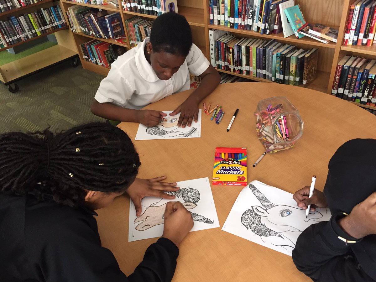 JohnsonMiddleDC's tweet photo. PBIS Friday with @HealthyCmt. #createandsip https://t.co/VsHvV8OTgS