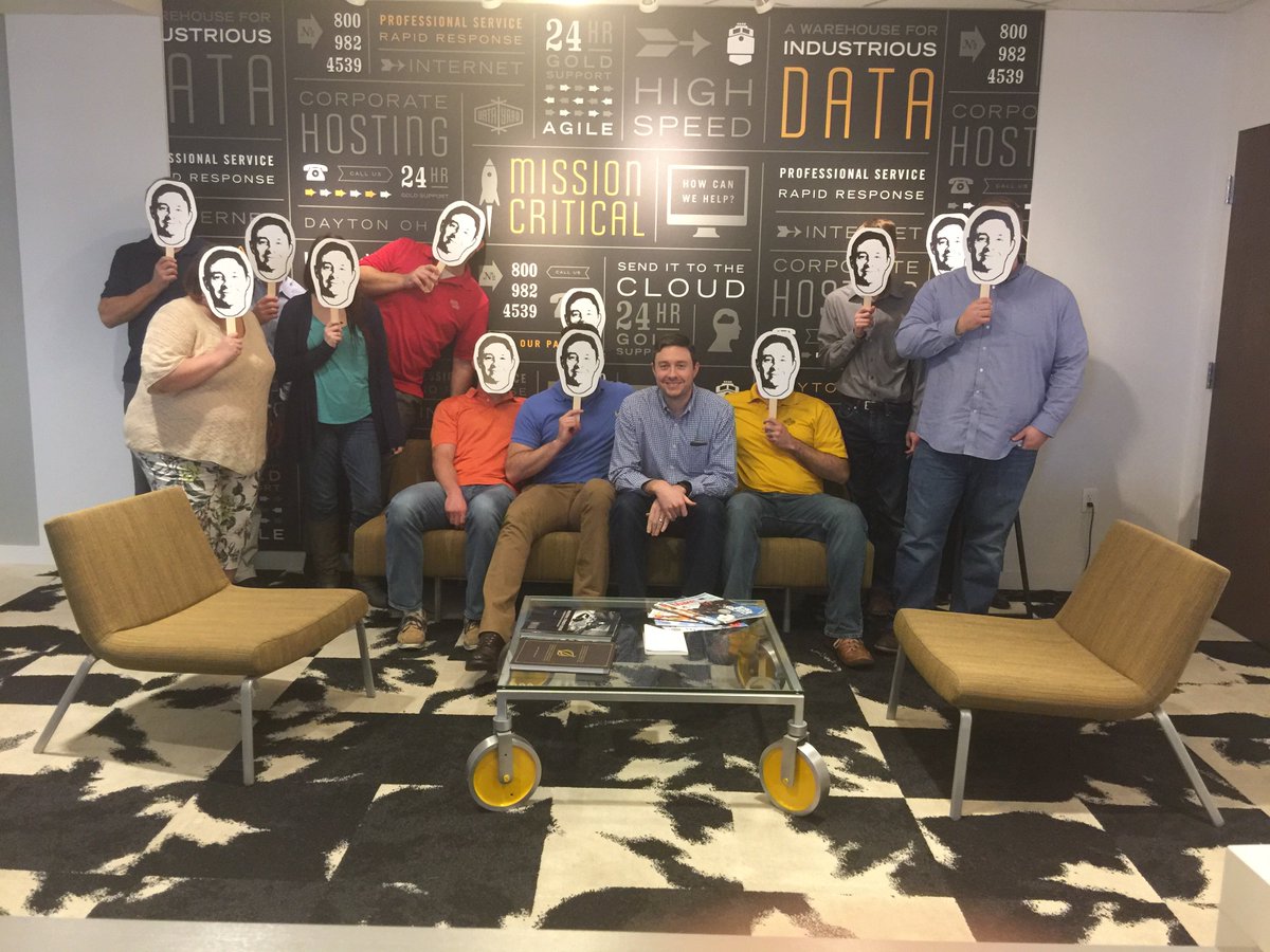 datayard's tweet photo. Probably the best picture we've ever taken.
#makeITbetter #Squad https://t.co/VAUUyDqCjl