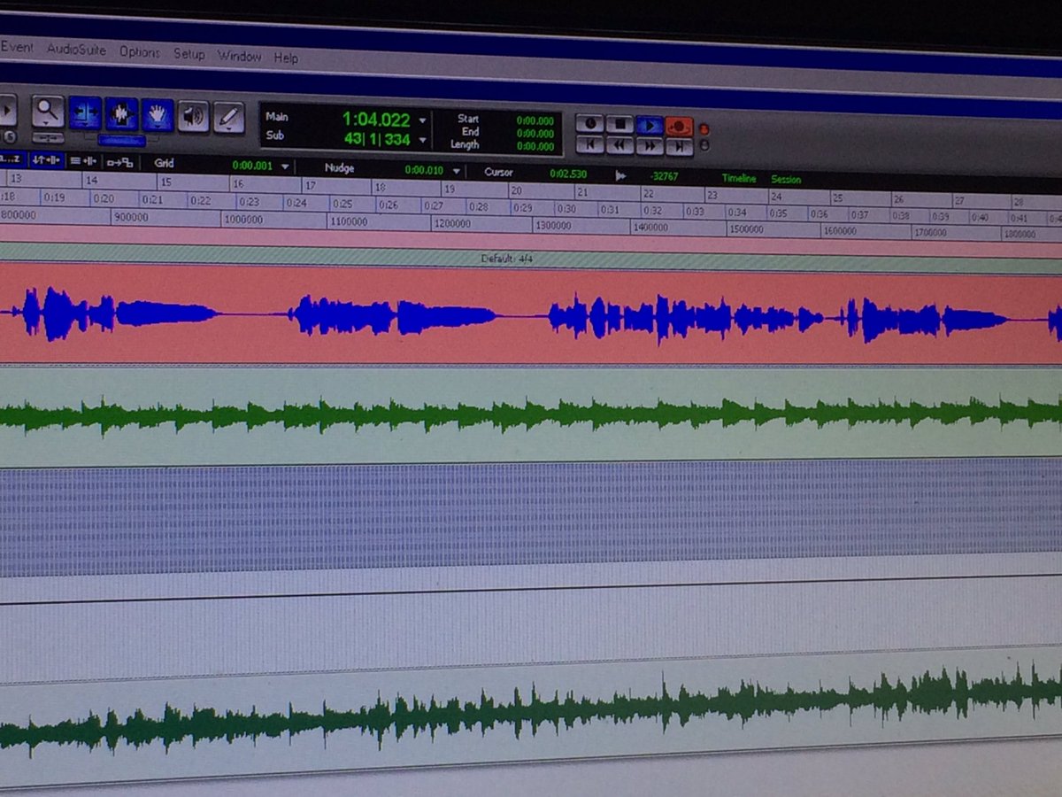 TDeveauMusic's tweet photo. Recording demos today. #newrecord #countrymusic https://t.co/soU6ab2stX