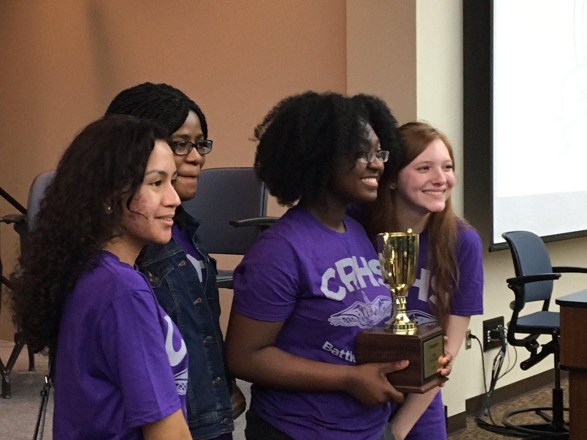 LimitlessLib's tweet image. Congratulations @CaneRidgeHS!! Our 2017 High School Battle of the Book champions! 
@CRHS_Library @MNPSLibraries @MetroSchools #mnpsbob