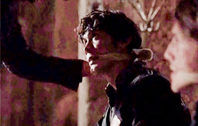 once_cs_fan's tweet photo. Can Kane just go ahead and adopt the Blake siblings 😭 #The100 https://t.co/8PBJNAF0AL