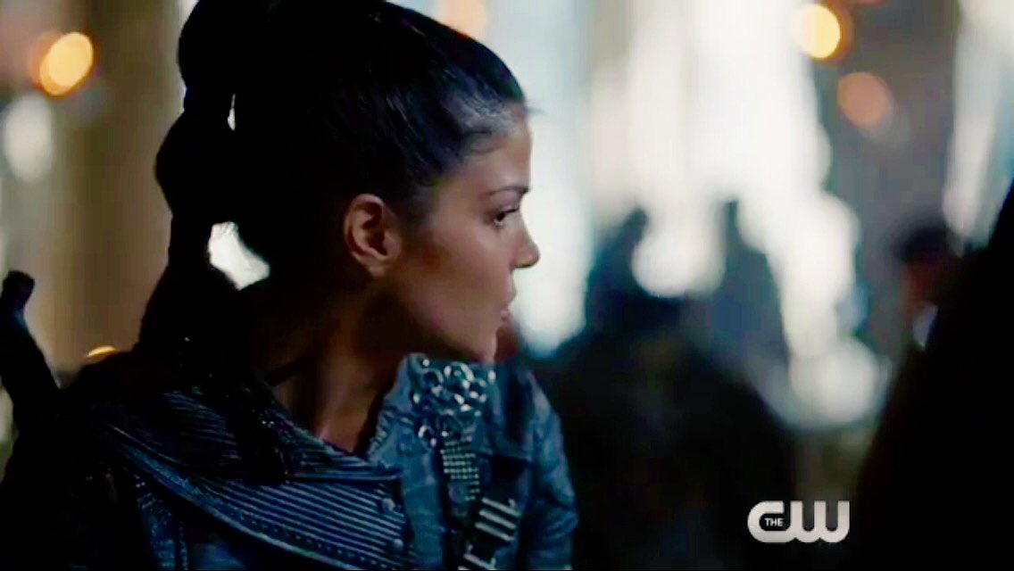 once_cs_fan's tweet photo. Can Kane just go ahead and adopt the Blake siblings 😭 #The100 https://t.co/8PBJNAF0AL