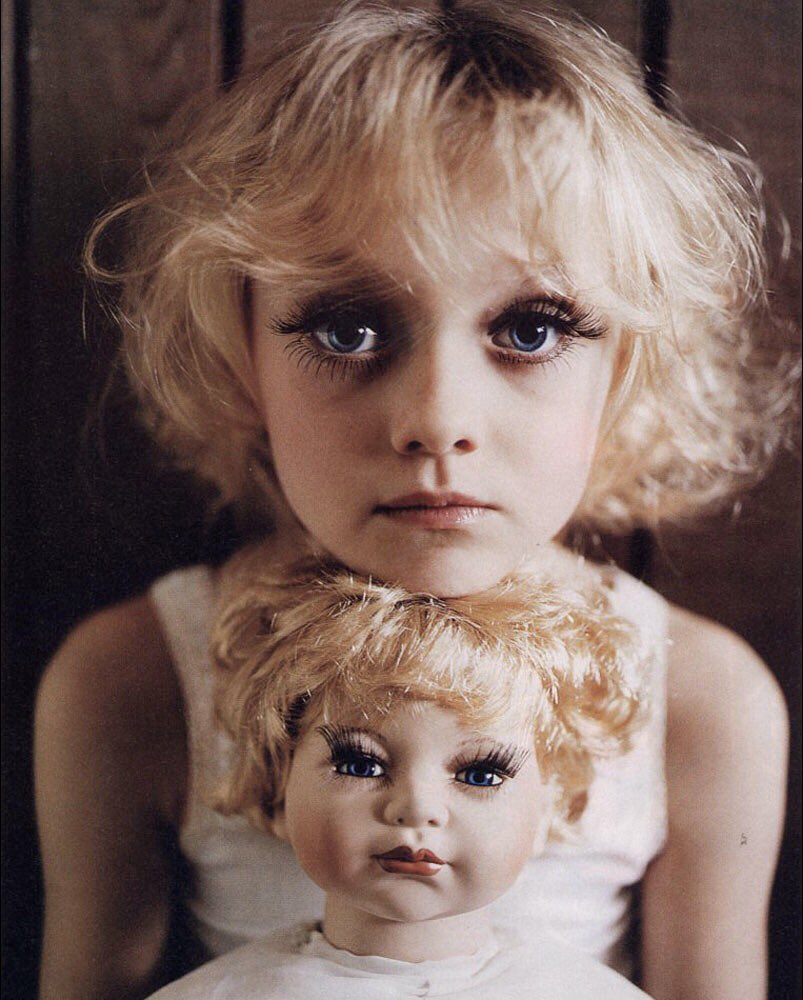 Happy Birthday Dakota Fanning 
photographed by Peggy Sirota 