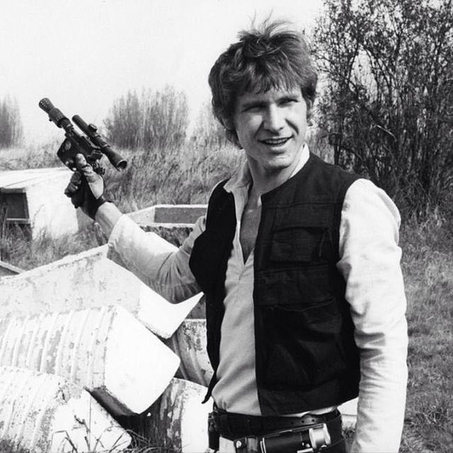 BobaFettANHSE's tweet image. "Who's scruffy looking?".... Uh, Harrison! You might wanna look in a mirror! Just sayin'.... #StarWars #behindthescenes #filmmaking