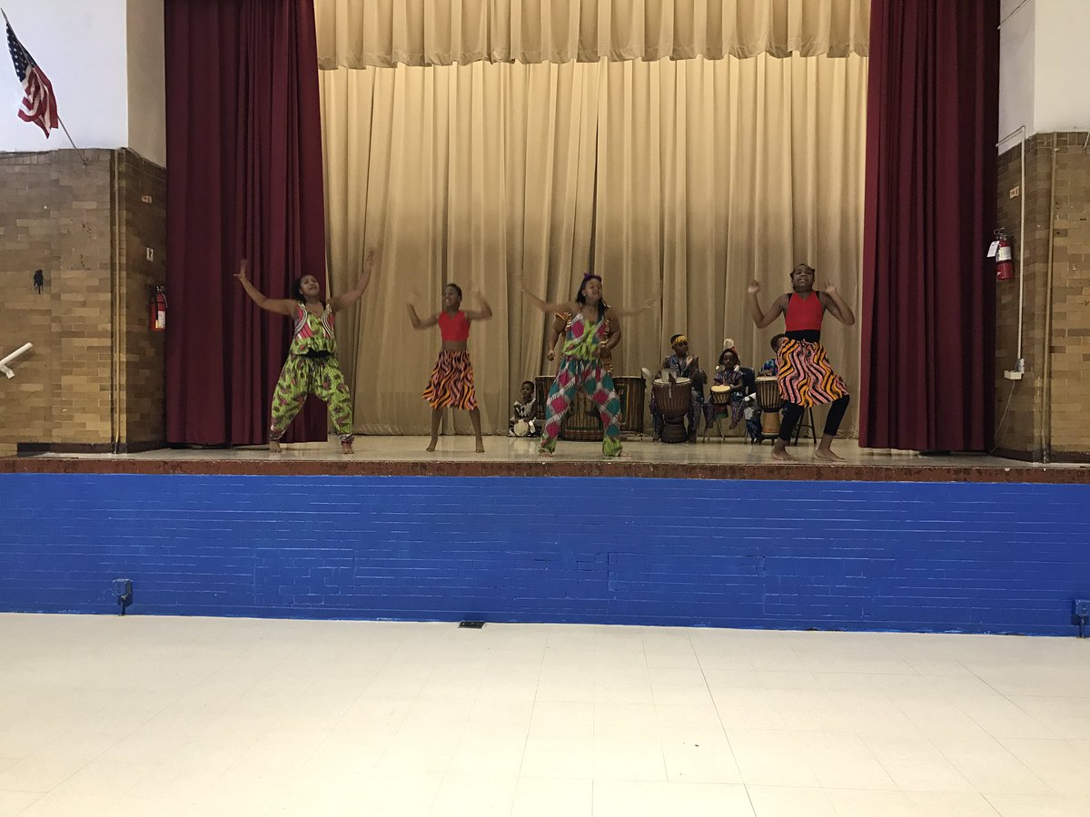 SumnerEagles's tweet photo. Celebrating Black History Month with Universal African Dance &amp; Drum Ensemble! @CamdenSchools https://t.co/rNnhgphiFa