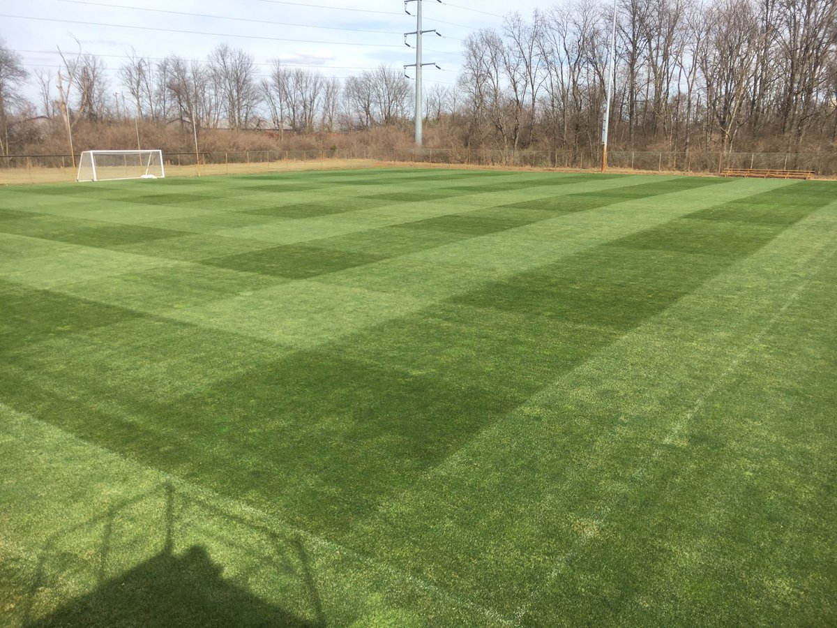 footyturf's tweet photo. Columbus, Ohio today. Btw, today's February. #notnormal https://t.co/d5cYc7wOTZ