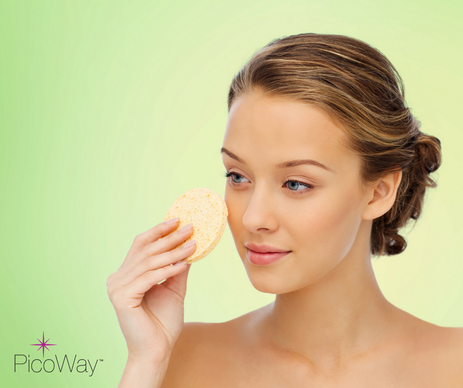 5 experts weigh in on the one thing you should do for better skin- other than “wear sunscreen” via <a href="/marieclaire/">Marie Claire</a> bit.ly/2k5QsCu