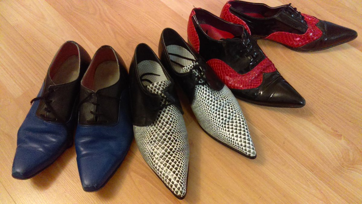 RefRecordings's tweet photo. Help @fiona_boyes choose her shoes for The @BluesFoundation Blues Music Awards! #ProfessinTheBlues #VoteFiona https://t.co/2u201mvlEi