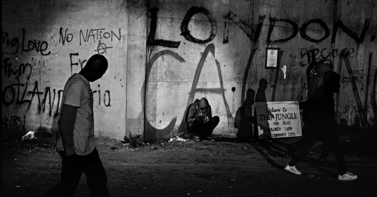 Excellent piece by @laurenzcollins in The <a href="/NewYorker/">The New Yorker</a> on the child refugee crisis. What have we learned since #WWII? bit.ly/2lAF2rR