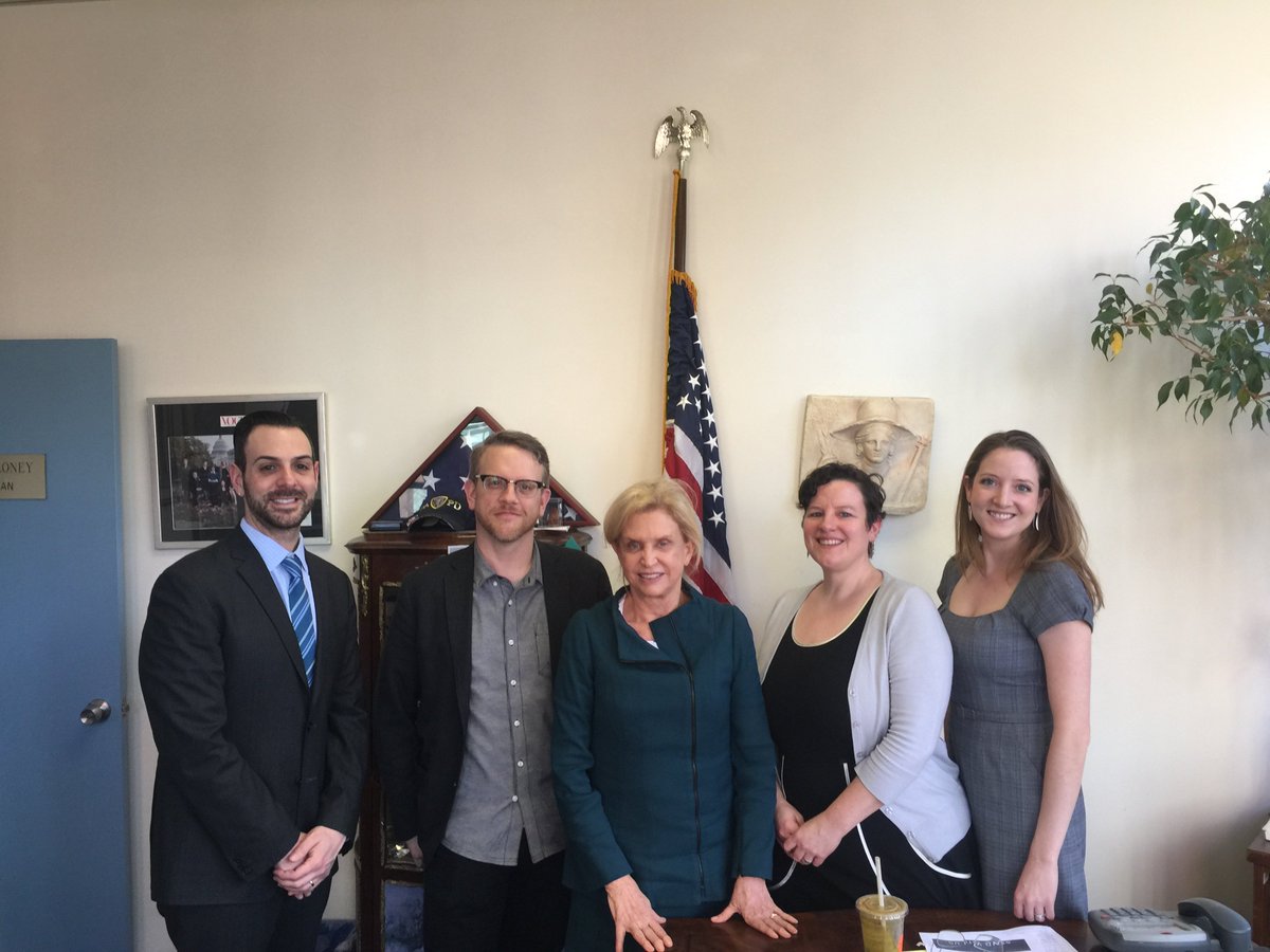 RepMaloney's tweet image. Had a great meeting w/ @IndivisibleQns. Great group of activists standing up for our progressive values. I look forward to working with them