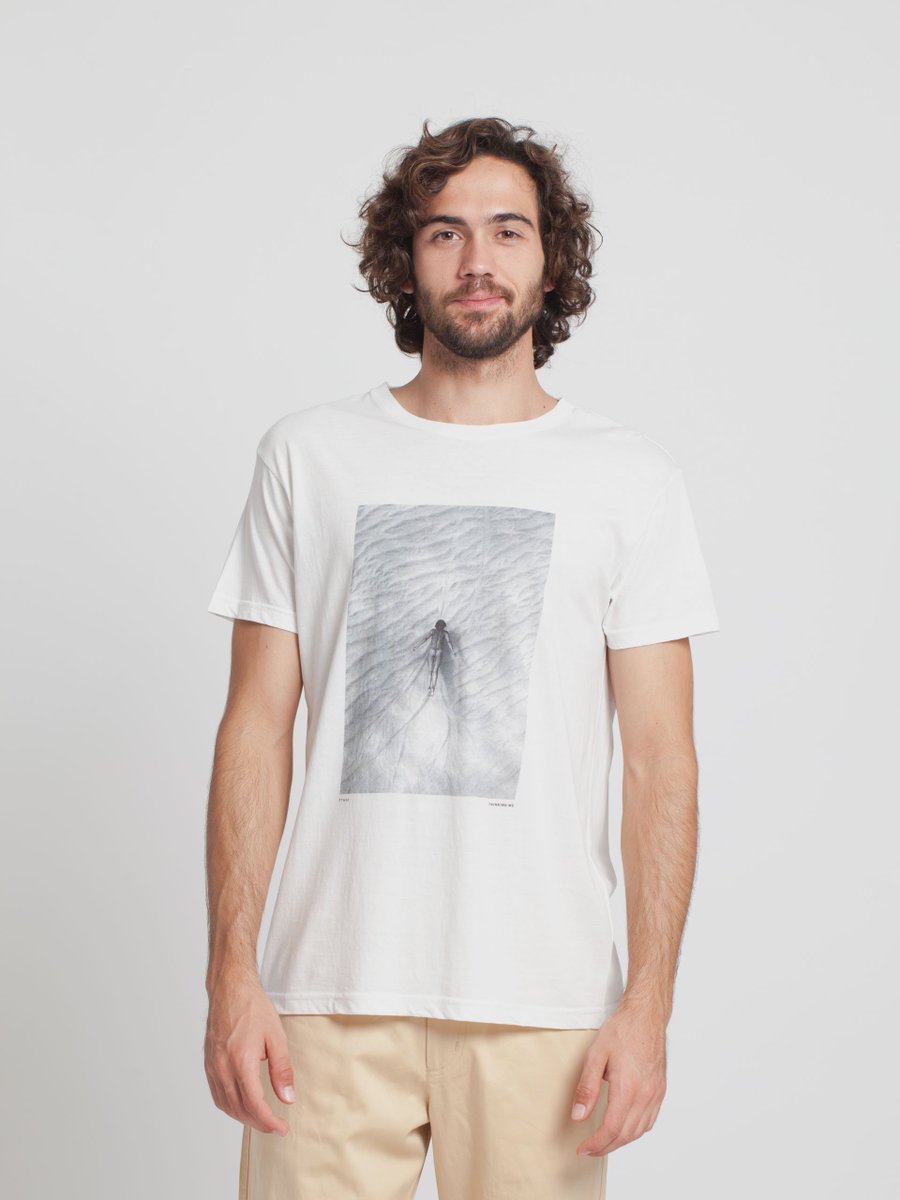 moonbeachshop's tweet photo. Nueva camiseta para chico. Ya disponible en nuestra tiene online. #camisetaschico #tiendaonline https://t.co/H2CwXYzEST