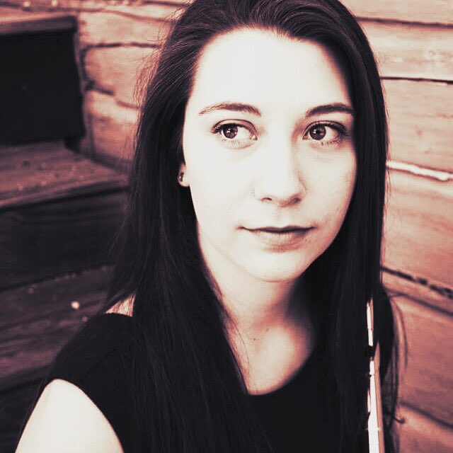 LaVitaDolceSV's tweet photo. Natalie is our #CrewMemberoftheWeek! And her DNA is 4% Neanderthal. Seriously. She got it tested. We ❤ you Natalie! https://t.co/eFgxhvw6Jl