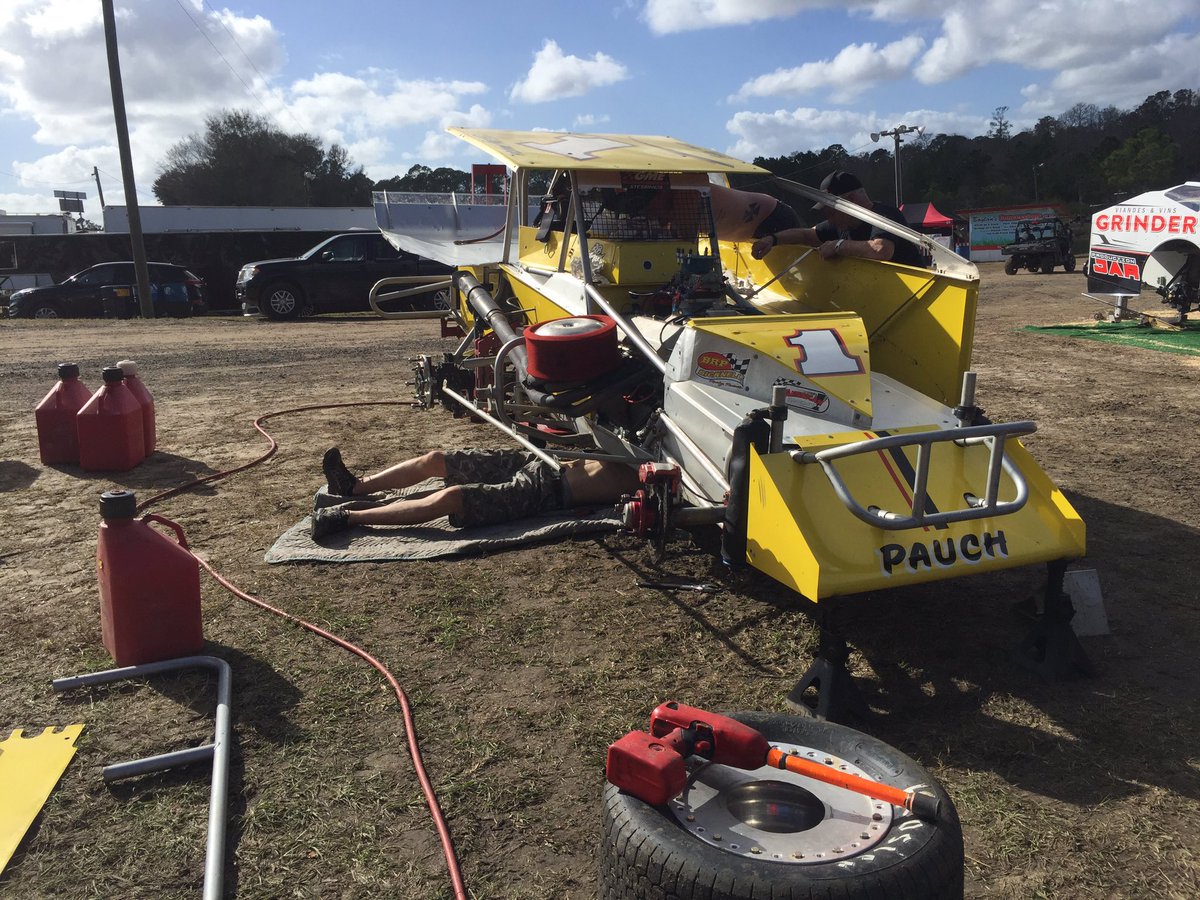 Super DIRTcar Series tweet media