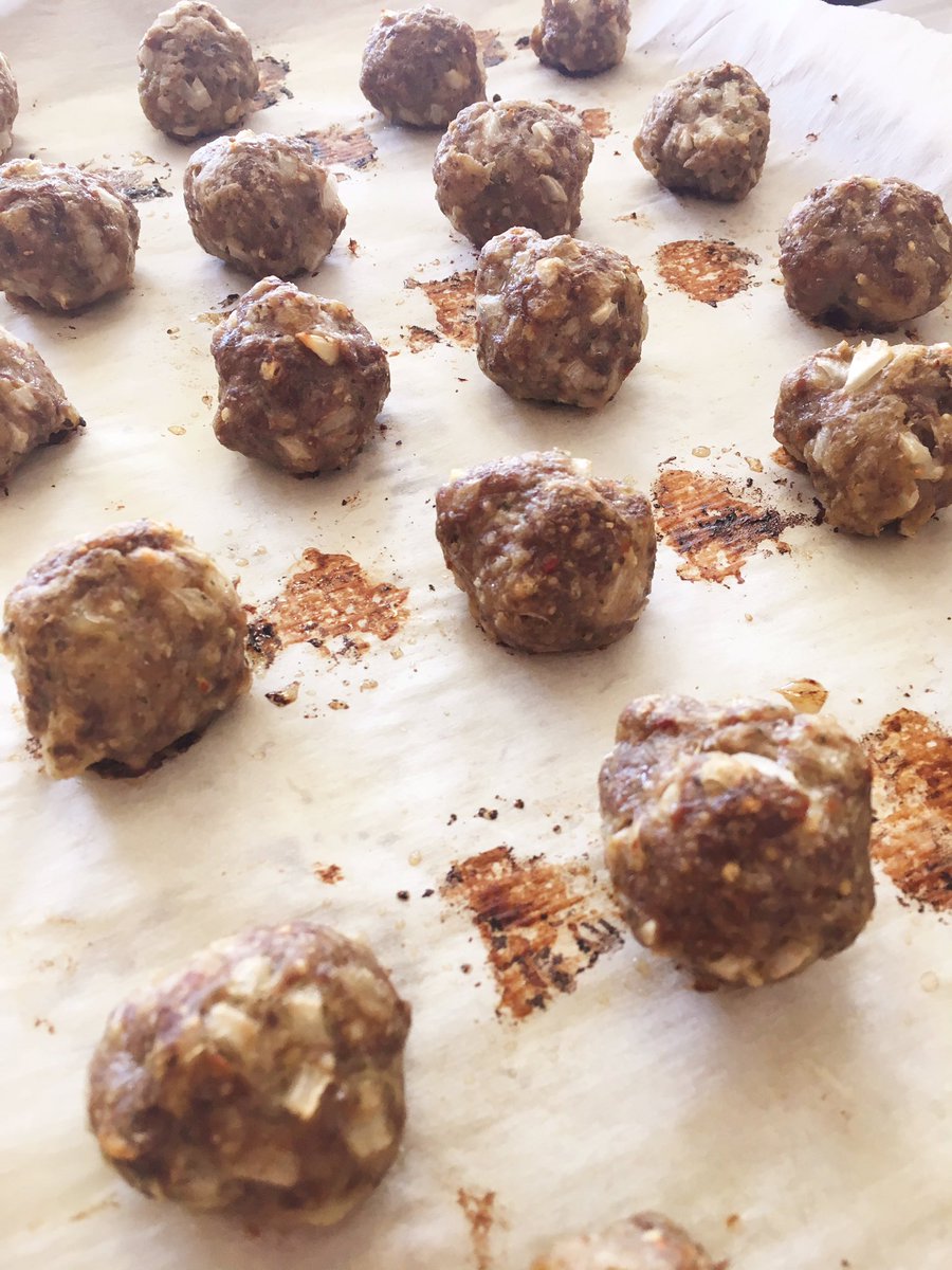 SurreyHomeEcGuy's tweet photo. #kpcooks #meatballsarelife https://t.co/CCyjZu94Vq